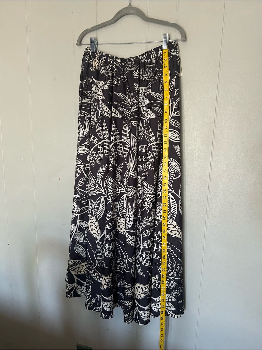 Calypso St. Barth XL Black White Botanical Print Flowy Maxi Skirt
